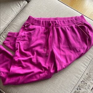 Athleta Fuchsia Triumph Jogger Pants